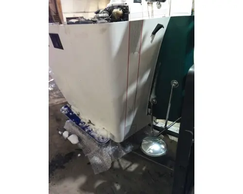 WHITE/GMC WIA 1988-1998 HOOD