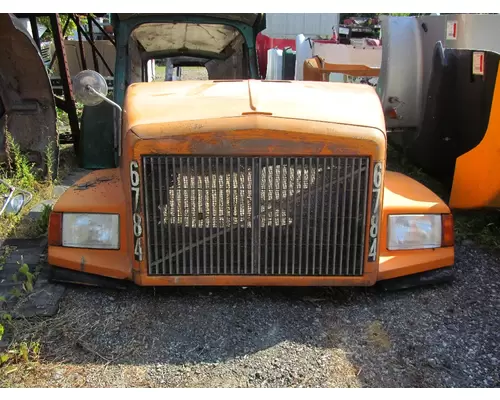 WHITE/GMC WIA64T Hood