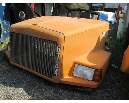 WHITE/GMC WIA64T Hood
