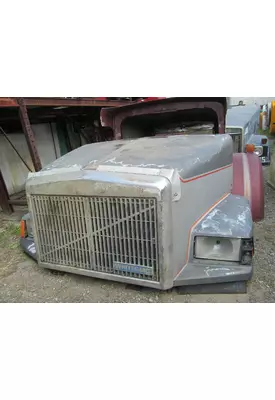 WHITE/GMC WIA64T Hood