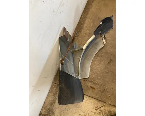 WHITE GMC WIA Fender Extension