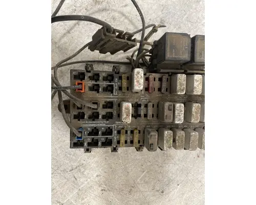 WHITE GMC WIA Fuse Box