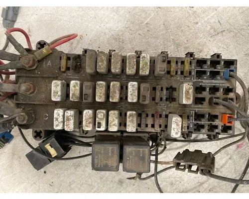 WHITE GMC WIA Fuse Box