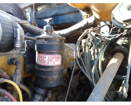 WHITE/GMC WIA POWER STEERING RESERVOIR