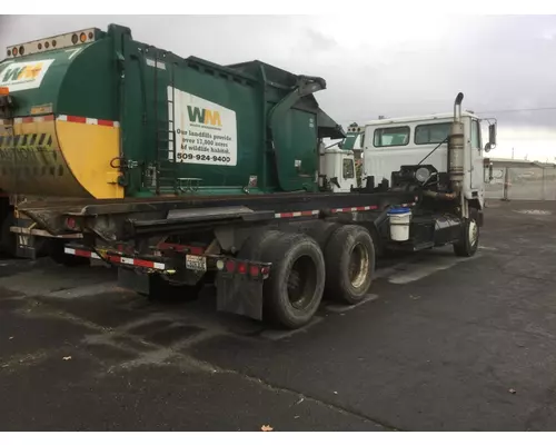 WHITE/GMC WXR DISMANTLED TRUCK