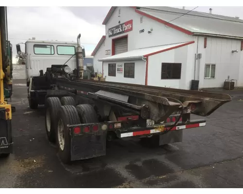 WHITE/GMC WXR DISMANTLED TRUCK