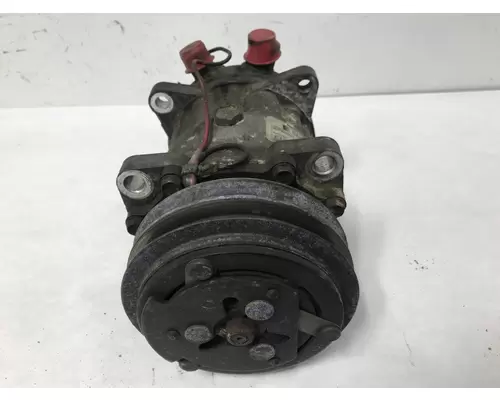 WHITE VOLVO WAH Air Conditioner Compressor