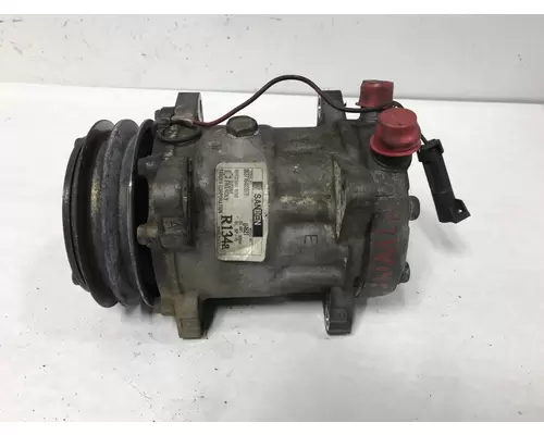 WHITE VOLVO WAH Air Conditioner Compressor