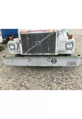 WHITE VOLVO WAH Bumper Assembly, Front