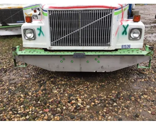 WHITE VOLVO WAH Bumper Assembly, Front