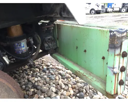 WHITE VOLVO WAH Bumper Assembly, Front