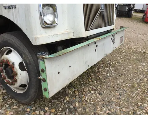 WHITE VOLVO WAH Bumper Assembly, Front