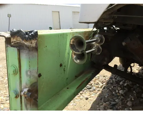 WHITE VOLVO WAH Bumper Assembly, Front