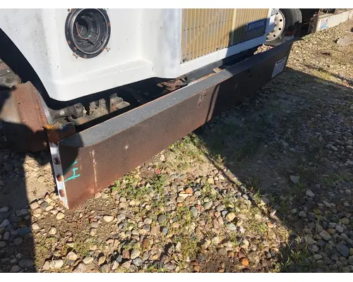 WHITE VOLVO WAH Bumper Assembly, Front