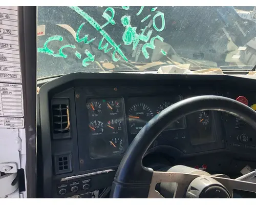 WHITE VOLVO WAH Dash Assembly