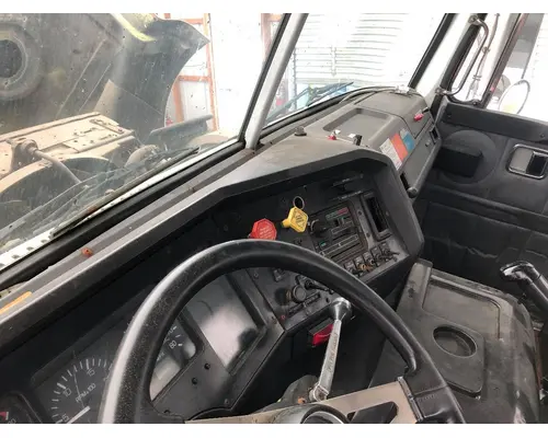 WHITE VOLVO WAH Dash Assembly