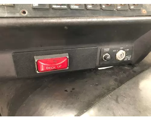WHITE VOLVO WAH Dash Assembly