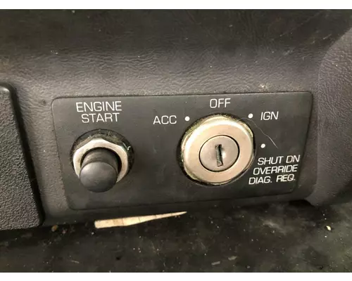 WHITE VOLVO WAH Dash Assembly