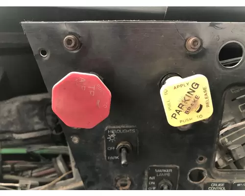 WHITE VOLVO WAH Dash Assembly