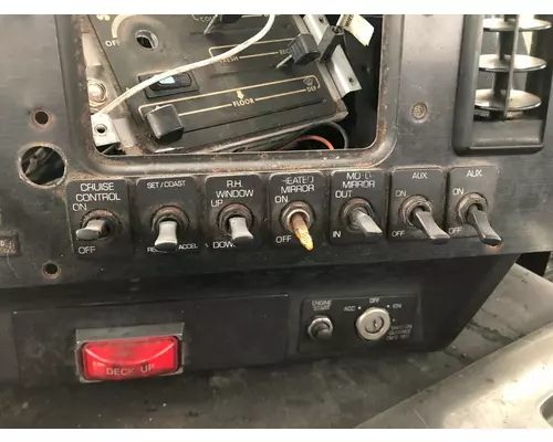 WHITE VOLVO WAH Dash Assembly