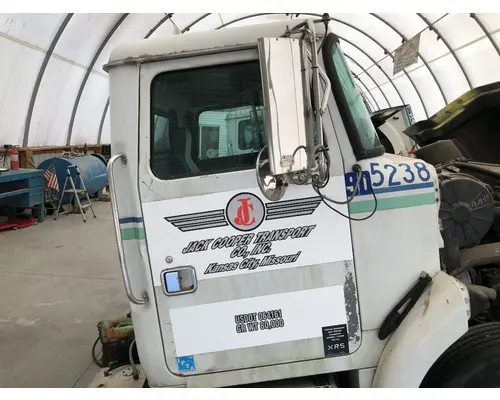 WHITE VOLVO WAH Door Assembly, Front