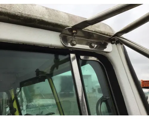 WHITE VOLVO WAH Door Mirror