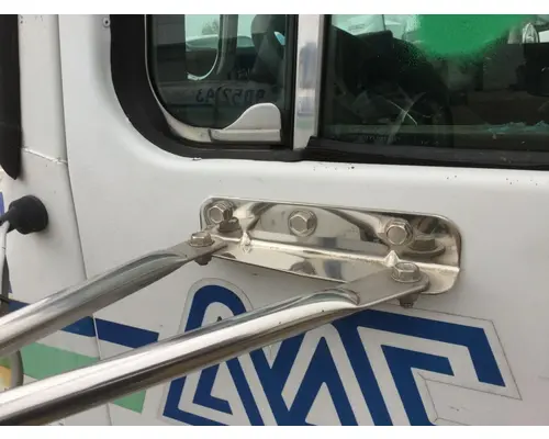 WHITE VOLVO WAH Door Mirror