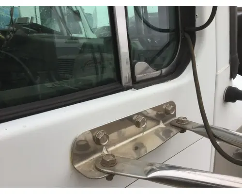 WHITE VOLVO WAH Door Mirror