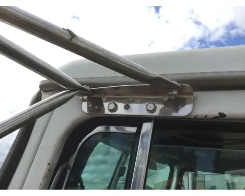 WHITE VOLVO WAH Door Mirror