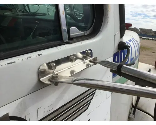 WHITE VOLVO WAH Door Mirror