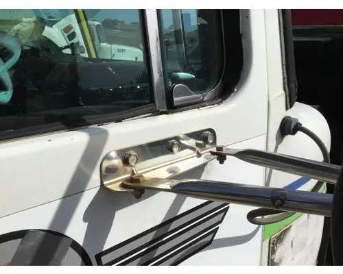 WHITE VOLVO WAH Door Mirror