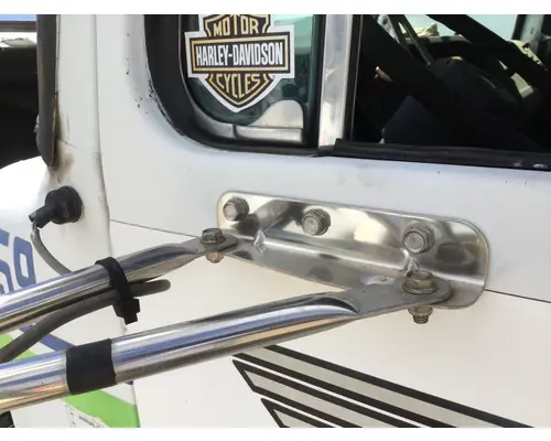 WHITE VOLVO WAH Door Mirror