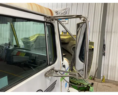 WHITE VOLVO WAH Door Mirror