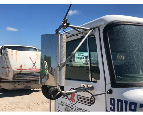 WHITE VOLVO WAH Door Mirror