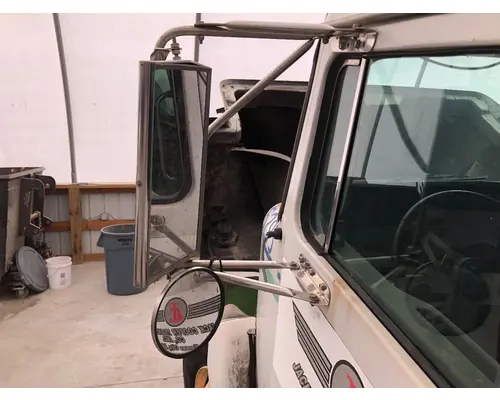 WHITE VOLVO WAH Door Mirror