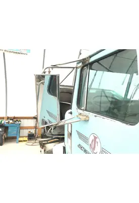 WHITE VOLVO WAH Door Mirror