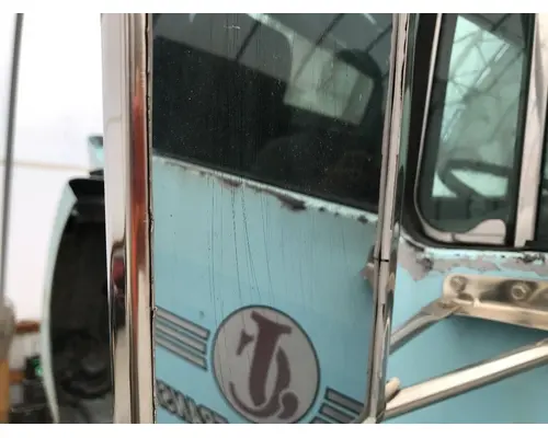 WHITE VOLVO WAH Door Mirror