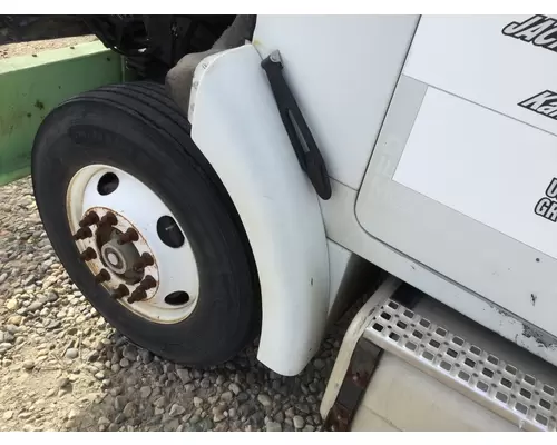 WHITE VOLVO WAH Fender