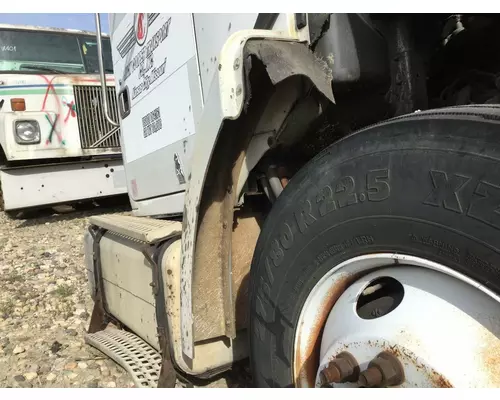 WHITE VOLVO WAH Fender