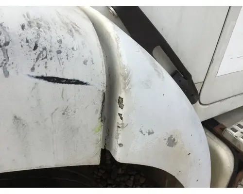 WHITE VOLVO WAH Fender