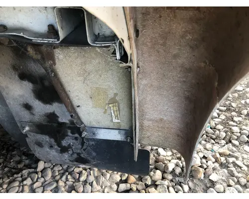 WHITE VOLVO WAH Fender