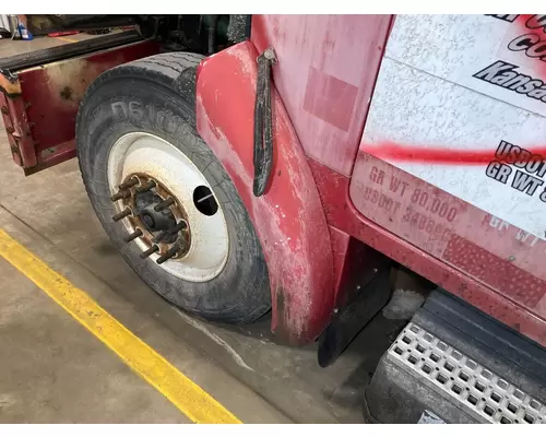 WHITE VOLVO WAH Fender