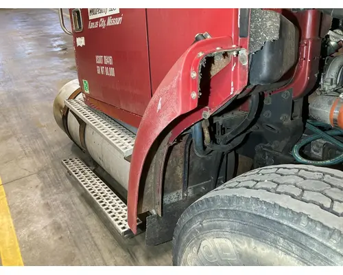 WHITE VOLVO WAH Fender