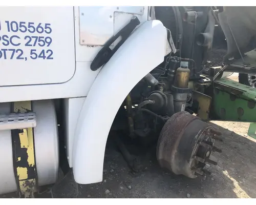 WHITE VOLVO WAH Fender