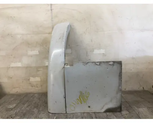 WHITE VOLVO WAH Fender