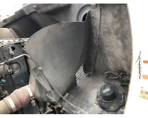 WHITE VOLVO WAH Fender