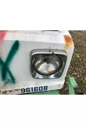 WHITE VOLVO WAH Headlamp Assembly