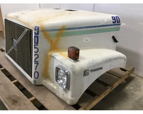 WHITE VOLVO WAH Hood