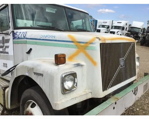 WHITE VOLVO WAH Hood