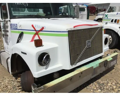 WHITE VOLVO WAH Hood